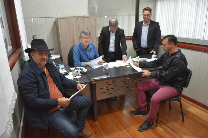 Comissão de Constituição e Justiça analisa projetos importantes para o município em reunião nesta sexta-feira (3)